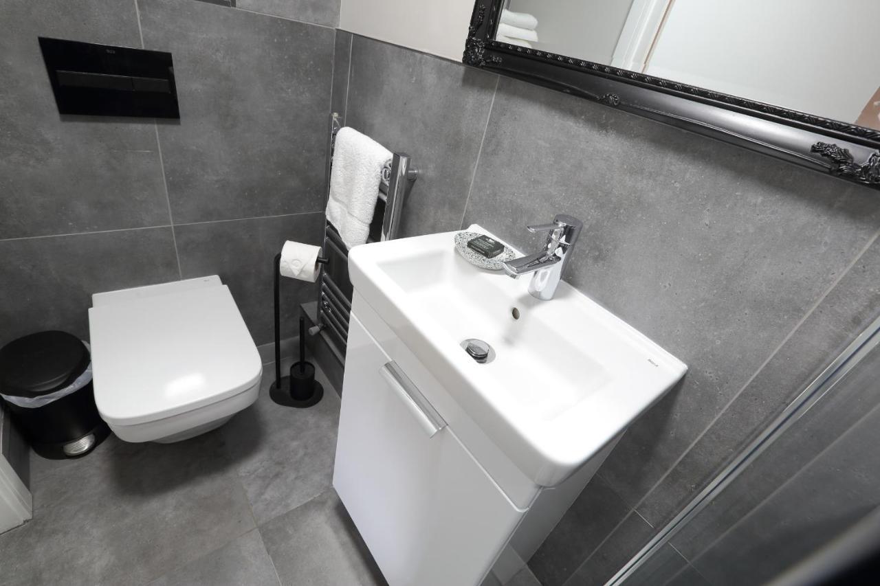 Declaration Suite Rhyl Dış mekan fotoğraf